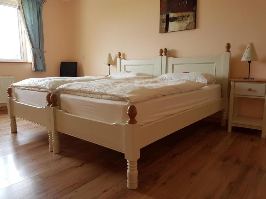 Connemara Haven Bed And Breakfast Утерард Экстерьер фото